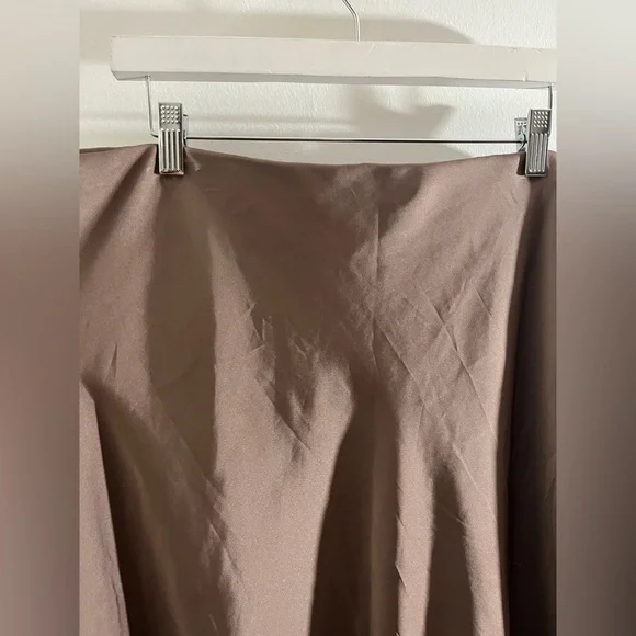 Elegant Brown Satin Nordstrom Rack Skirt - Picture 6 of 6